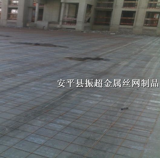 䓽zW
