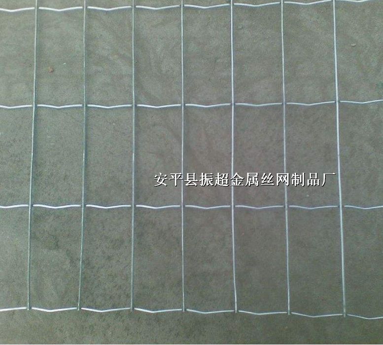 \䓽zW