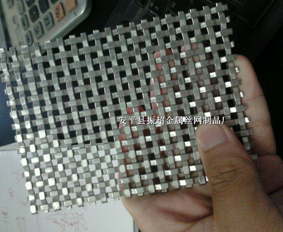 zW(wng)-m.koguitars.com